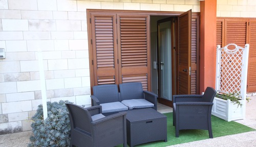 Classic Studio, Patio, Courtyard View