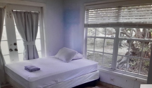 Basic Double Room, 2 Bedrooms