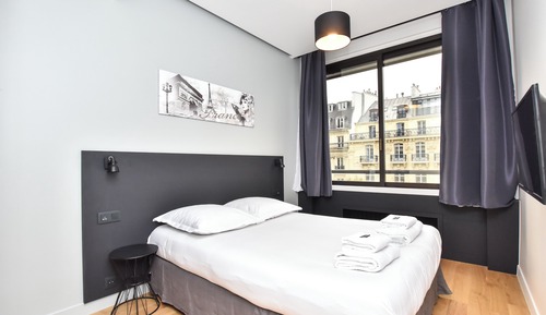 Comfort Apartment, City View