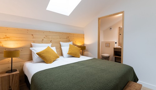 3-room standard cabin apartment 6-8 people