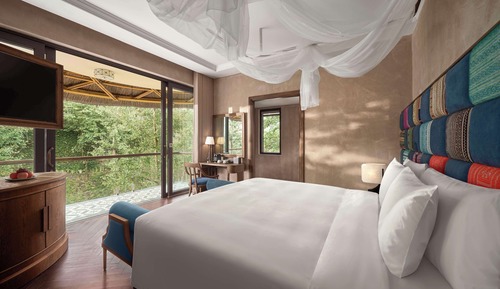 Deluxe Room King