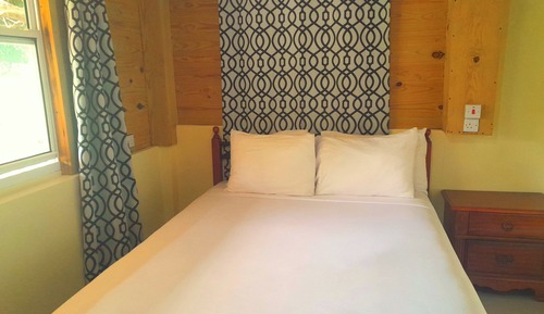 Basic Cabin, 2 Bedrooms, Refrigerator