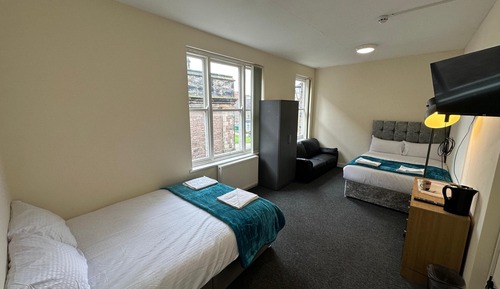 Family Quadruple Room, 2 Double Beds, Non Smoking, Shared Bathroom