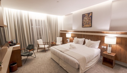 Deluxe Double or Twin Room