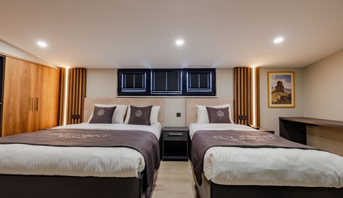 Deluxe Triple Room