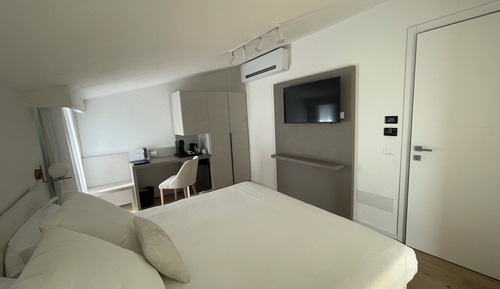 Economy Double or Twin Room, Private Bathroom, Hill View