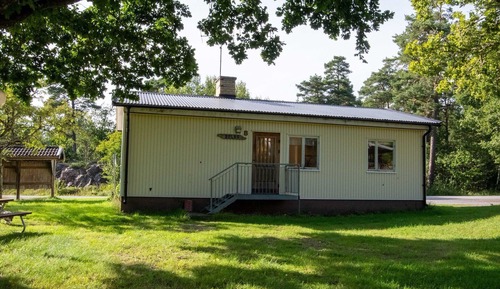 Basic Cabin