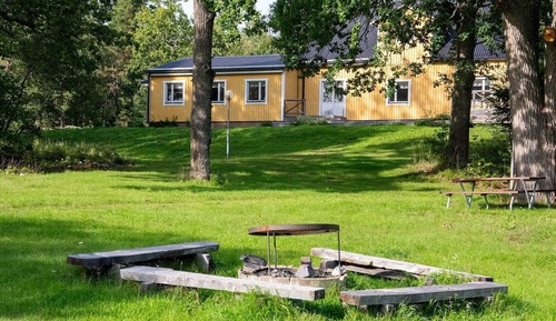 Basic Cabin