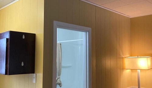 Classic Room, 1 Queen Bed, Kitchenette