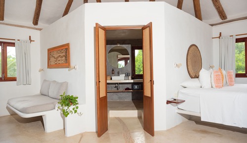 Studio Suite, Balcony, Partial Sea View