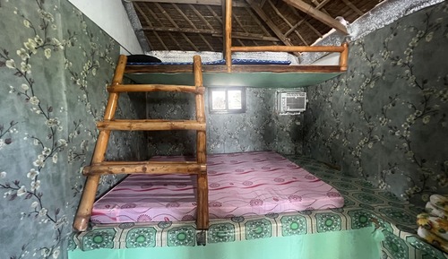 Bungalow, Balcony