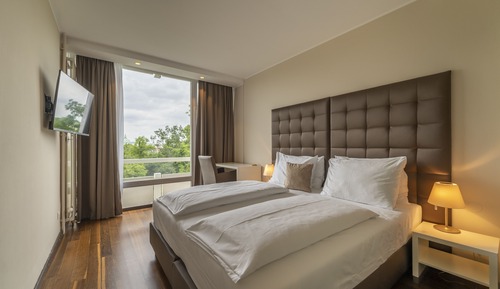 Panoramic Studio, 1 Bedroom (Red)
