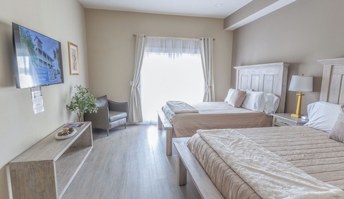 Panoramic Room
