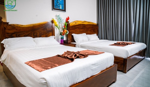 Deluxe Twin Room, Pool View
