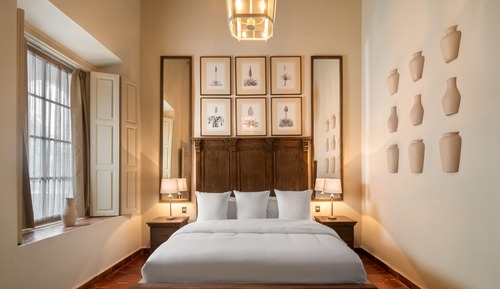 Executive Suite