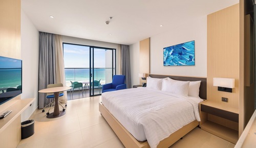 Premier Double Room, 1 King Bed, Ocean View