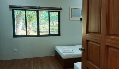 Basic Quadruple Room