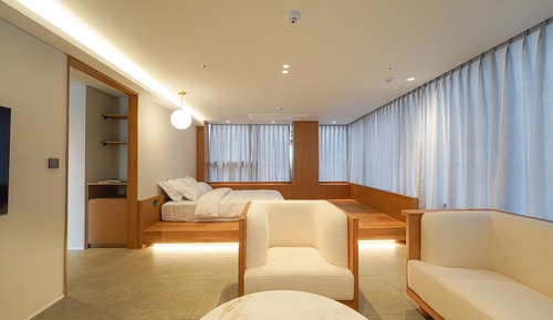 Suite Room A