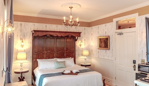 Romantic Single Room