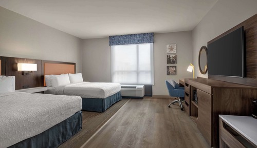 Room, 2 Queen Beds, Accessible (Mobility & Hearing, Roll-In Shower)