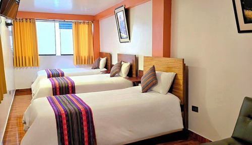 Comfort Triple Room