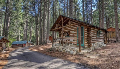 Standard Cabin, 1 Queen Bed, Garden View