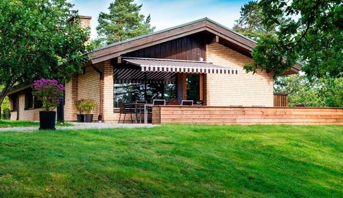 Villa, Sea View