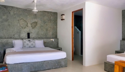 Standard Bungalow, Multiple Beds