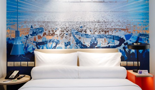 Standard Room, 1 Queen Bed