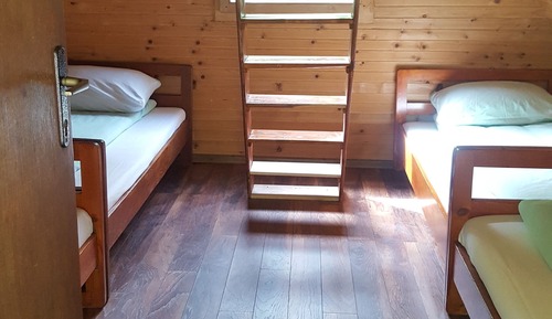 Standard Cabin