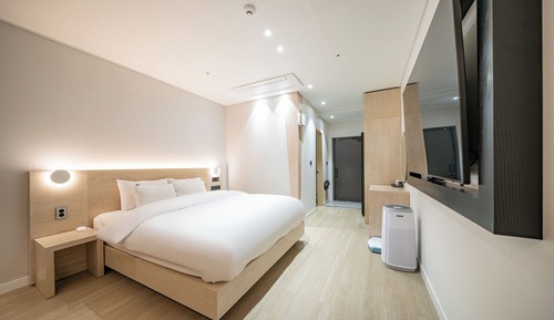 Deluxe View Room
