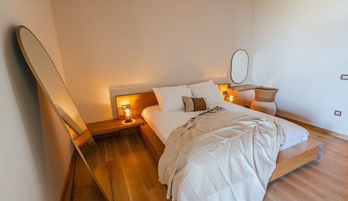Junior Studio Suite, Terrace, Garden View
