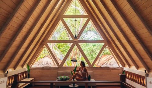 Luxury Suite, Multiple Beds, Bathtub, Garden View