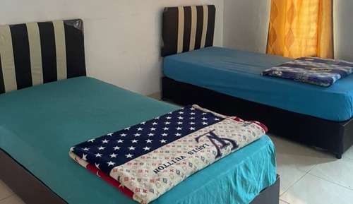 Basic Twin Room