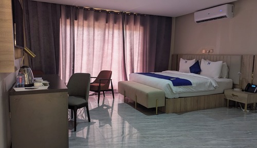 Executive Room