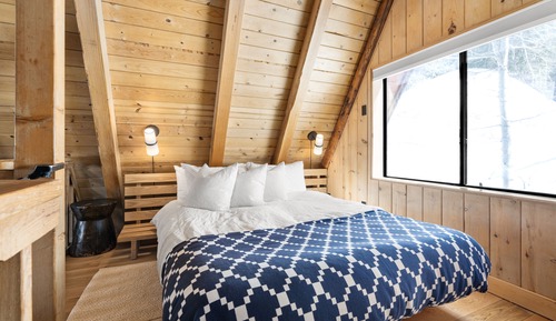 Romantic Cabin