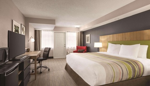 Room, 1 King Bed, Accessible, Balcony (Non-smoking)