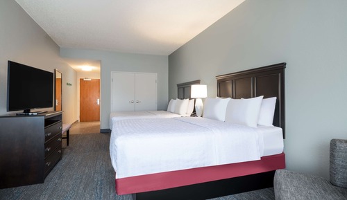 Room, 2 Queen Beds, Accessible, Non Smoking (Accessible Only-Roll-In-Shower)