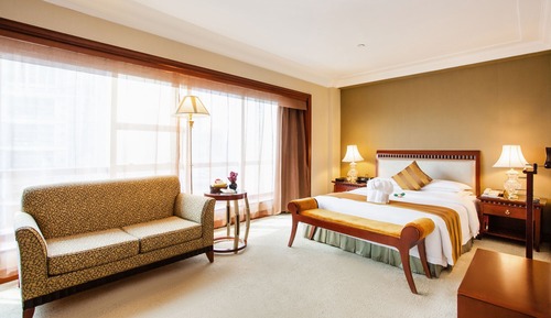 Deluxe Room, 1 King Bed