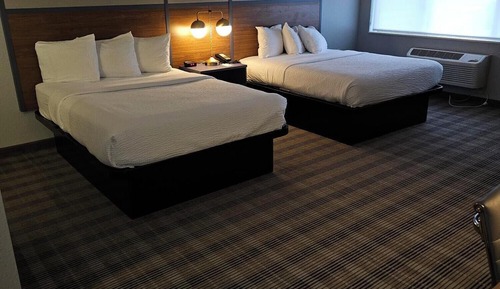 Room, 2 Queen Beds, Non Smoking