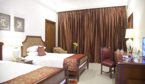 Superior Room King Bed