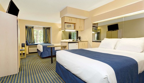 Studio Suite, 2 Queen Beds, Non Smoking
