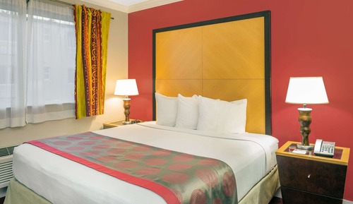 Room, 1 King Bed, Non Smoking