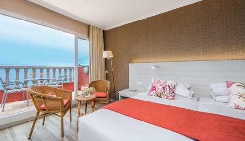 Standard Room, Balcony, Sea View
