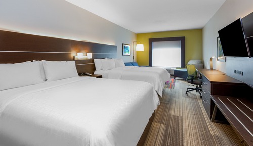 Suite, Multiple Beds