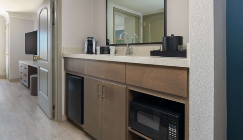 Suite, 2 Queen Beds, Accessible (2 Room Suite, Hearing)