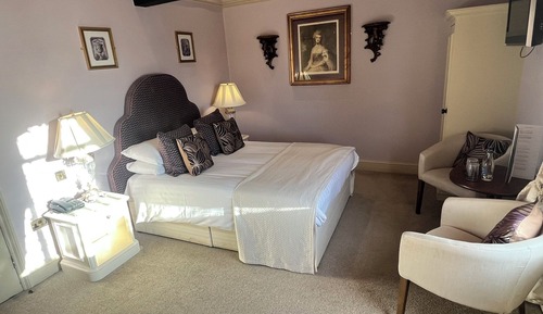 Classic Double Room