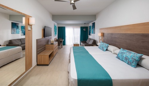 Junior Suite, Connecting Rooms, Oceanfront (C)