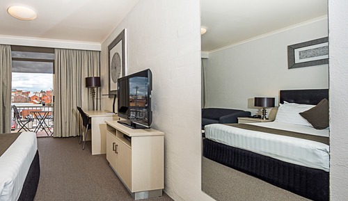 Deluxe Apartment