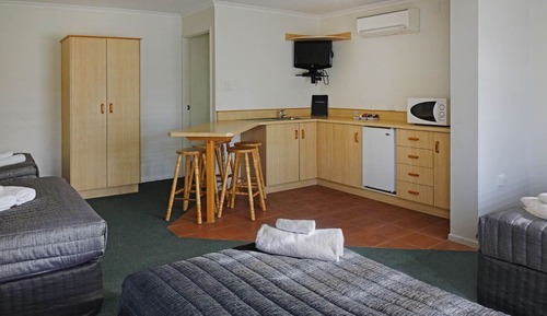 Family Room, 1 Bedroom